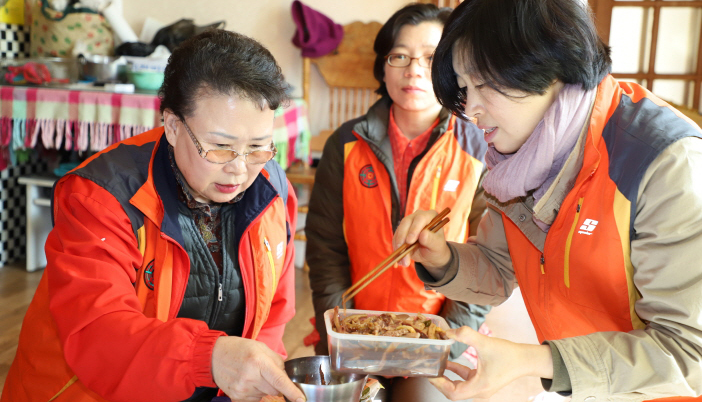 사랑의 반찬 나눔 & 배달